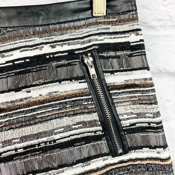 Maac London Size 10 Mini Skirt Metallic Black NWT - Picture 6 of 11